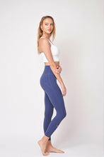 Load image into Gallery viewer, Support Me Leggings 蜜桃臀運動褲 - Sea Blue