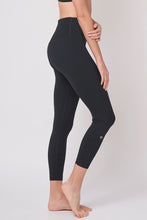 Load image into Gallery viewer, Perfect Fit Leggings 無縫款裸感高腰貼身九分運動褲 - Black Sesame