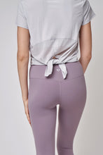 Load image into Gallery viewer, Ultra Soft Tee 後背綁口短袖運動上衣 - Ice Grey