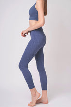 Load image into Gallery viewer, Patterned Leggings 印花高彈力運動褲 - Blue