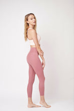 Load image into Gallery viewer, Buttery Soft Power Bra 柔滑棉感後背交織款運動背心 - Pastel Pink