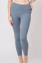 Load image into Gallery viewer, Perfect Fit Leggings 無縫款裸感高腰貼身九分運動褲 - Teal Blue