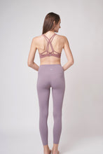 Load image into Gallery viewer, Signature Twisty Bra 鑽石美背運動背心 - Dusty Rose