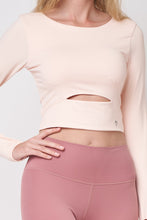 Load image into Gallery viewer, Long Sleeve Crop Top 長袖短版運動上衣 - Peach
